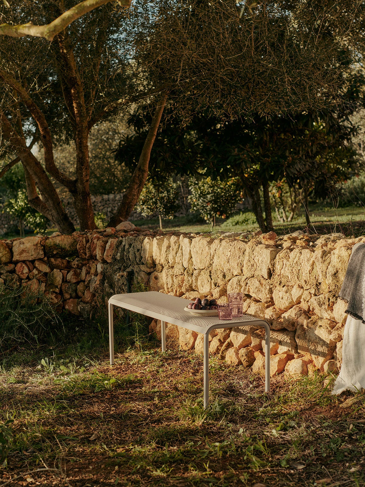 Ferm-Living-Dapple-Bench-Cashmere-Lifestyle