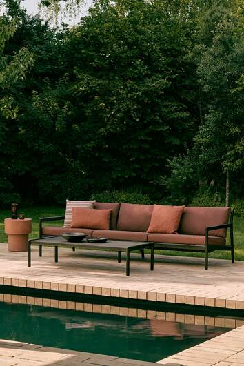 Ethnicraft-Jack-Outdoor-Sofa-3S-Black-Teak-Burgundy-Lifestyle