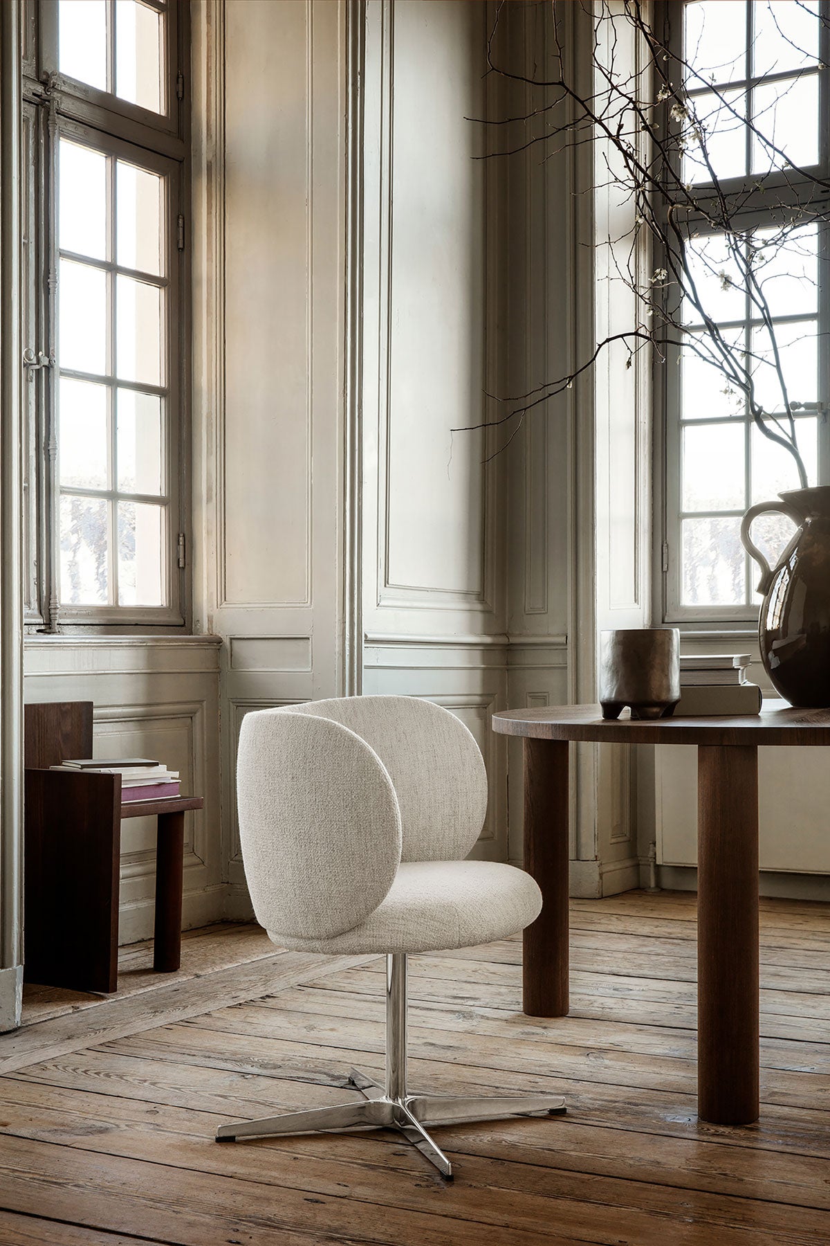 Rico-Dining-Chair-Swivel-Boucle-Off-White-Lifestyle