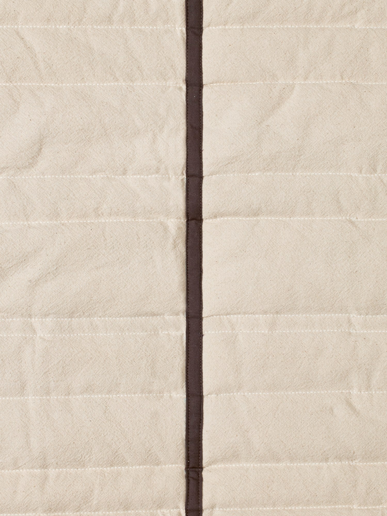 Ferm-Living-Vari-Quilted-Bedspread-Single-Natural-Dark-Cho-2044-miljo-1