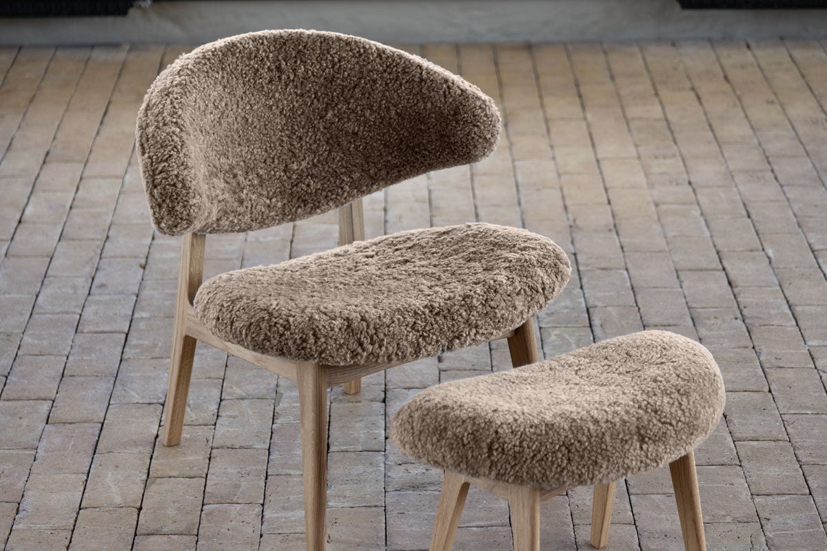 Ram Shell Lounge Chair | Træryg | Fåreskind | Kristensen & Kristensen ...