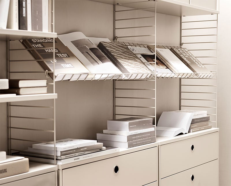 string-system-livingroom-beige-sideangle_landscape