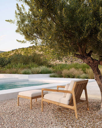 Jack-Outdoor-Loungefatolj-Teak-Offwhite-Under-tradet-10250_10248_WEB