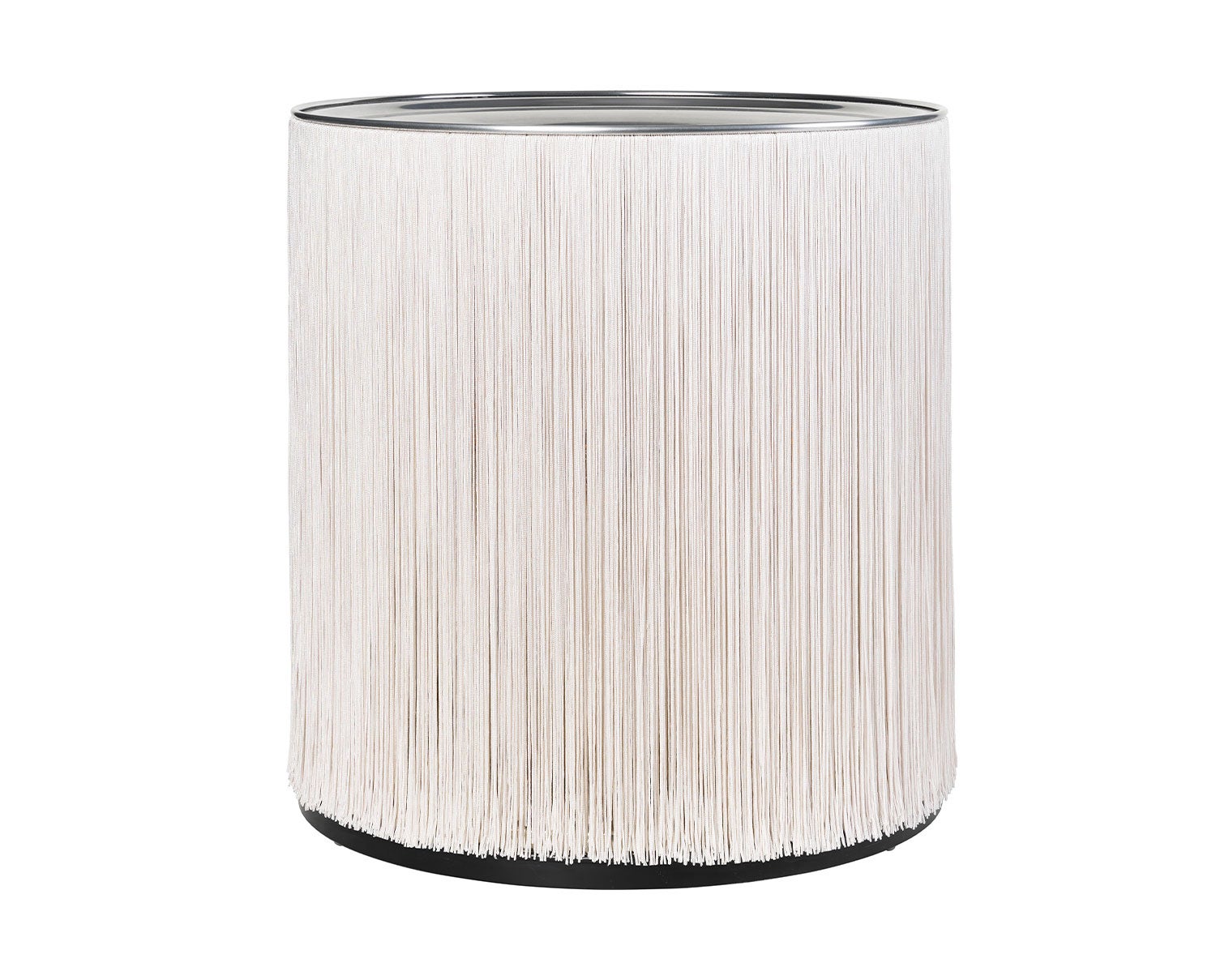 Model-597-Golvlampa-Nylonfransar-Gubi