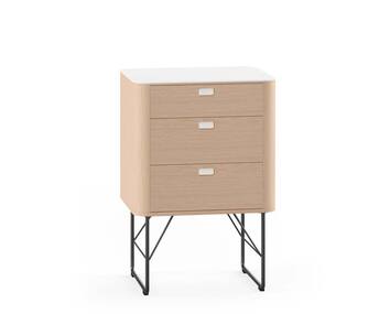 Ak-2411-kommod-vitoljad-ek-svarta-ben-1-naver