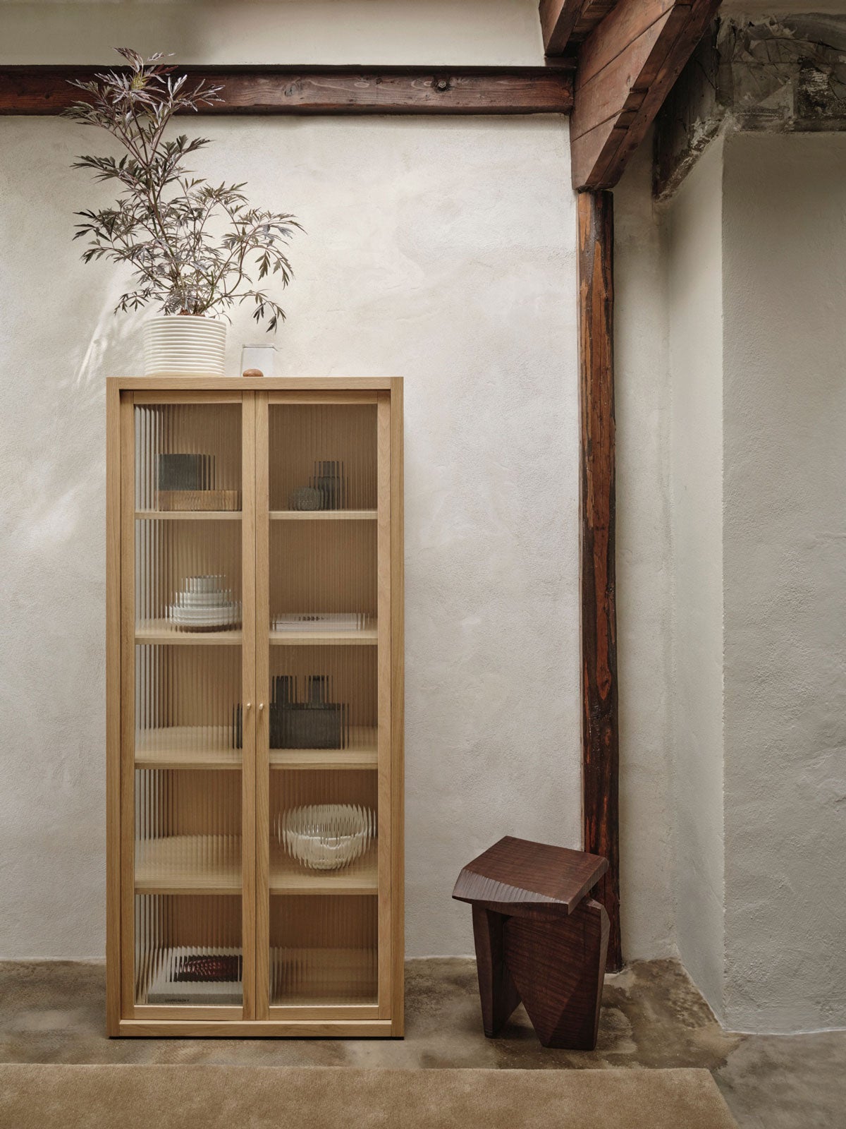 Ferm-Living-Reed-Vitrine-Natural-Oak-Lifestyle