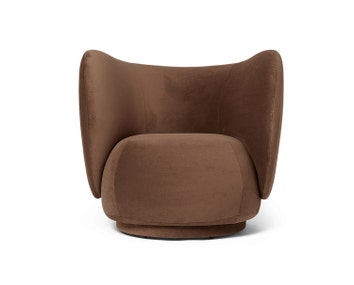 fermLIVING-Rico-Lounge-Chair-Rich-Velvet-36SoftBrown-1104269895