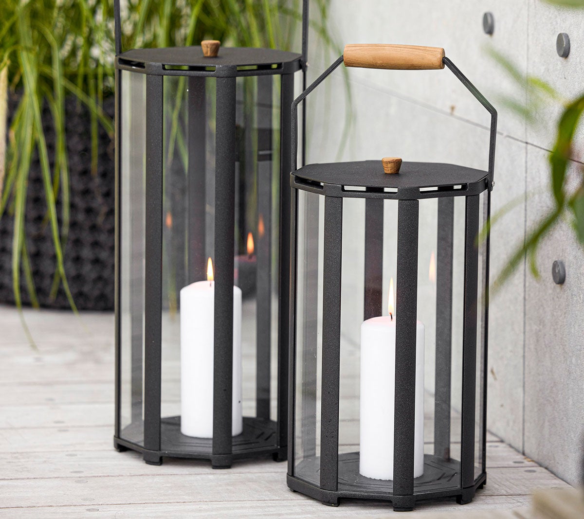 Lightlux-Lantern-Caneline-Lifestyle