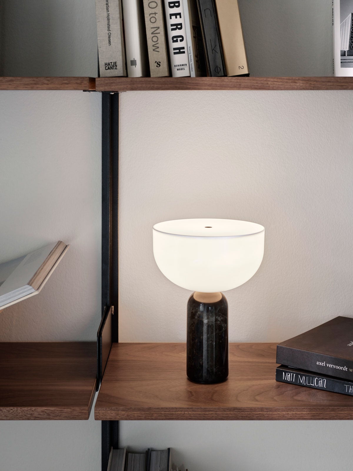 New-Works_Spring-2022_Kizu-Portable-Table-Lamp_Black