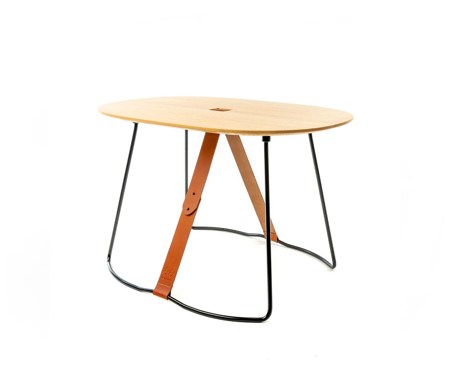 Sierra-table-with-polo-leather-strap-Cuero