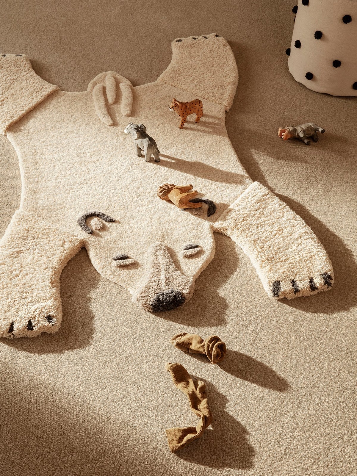 Ferm-Living-Animal-Barnmatta-Polar-Bear-miljo-1