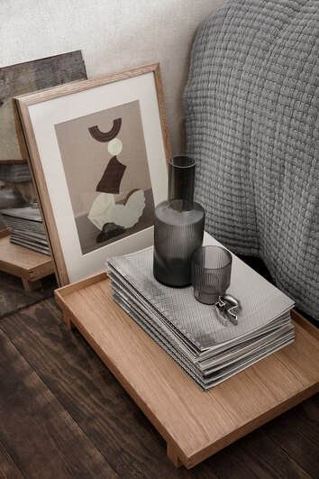 Ferm-Living-Ripple-Karaff-Smoked-Grey-Miljo