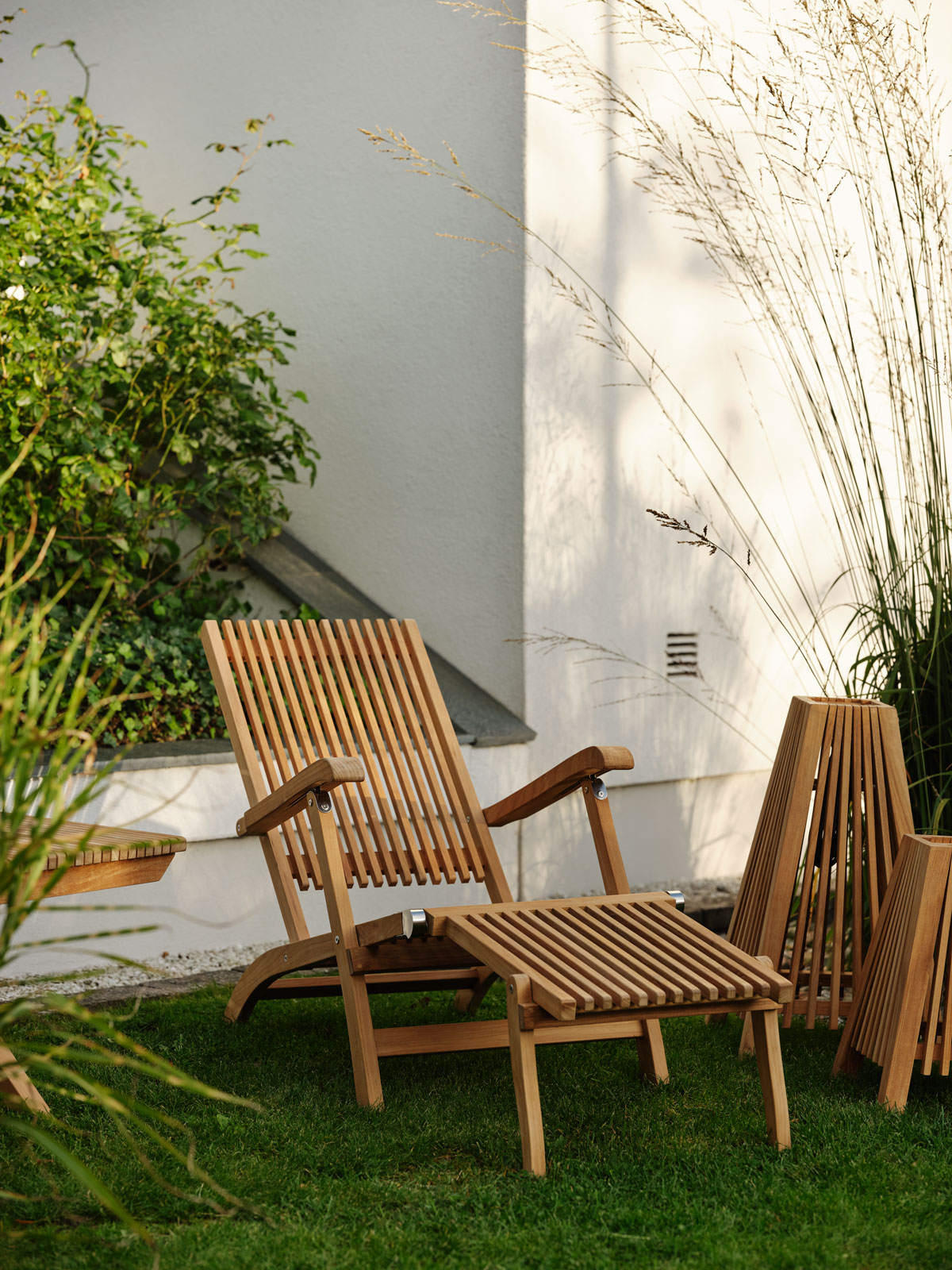 Brafab-Julita-Dackstol-Teak-Miljo