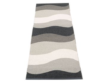 Pappelina-Urvi-Gangmatta-Metal-Framsida