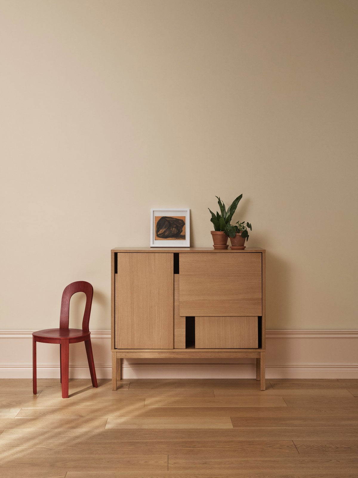 Design-House-Stockholm-Layer-Sideboard-Legs-Oak-Lifestyle