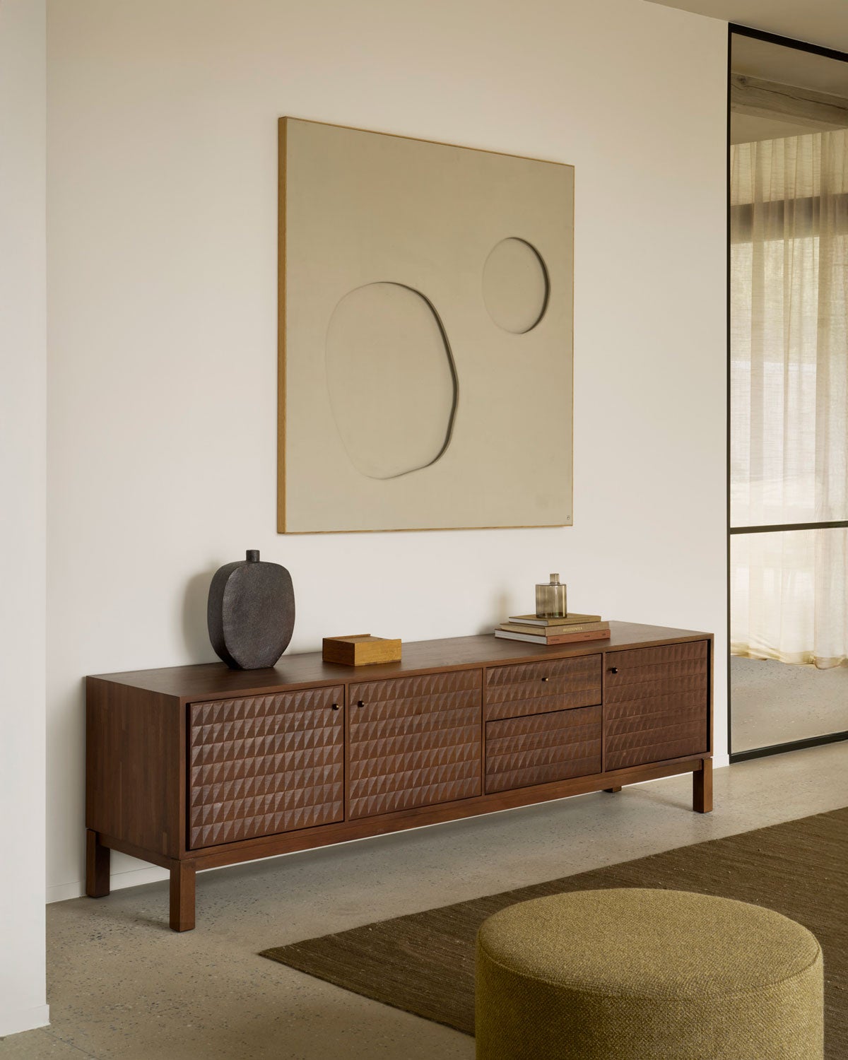 Ethnicraft-Sono-TV-Cupboard-Teak-212-Lifestyle