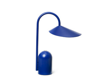 Ferm-Living-Arum-Portabel-Lampa-Bright-Blue