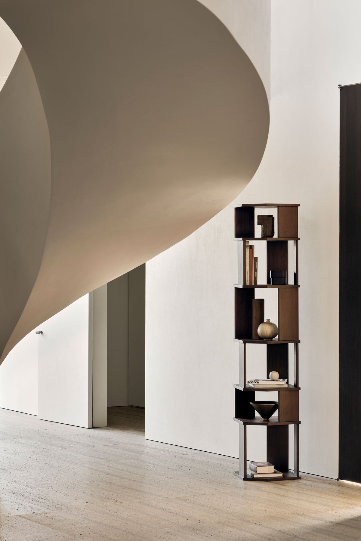 Ethnicraft-Stairs-Hylla-Teak-Miljo