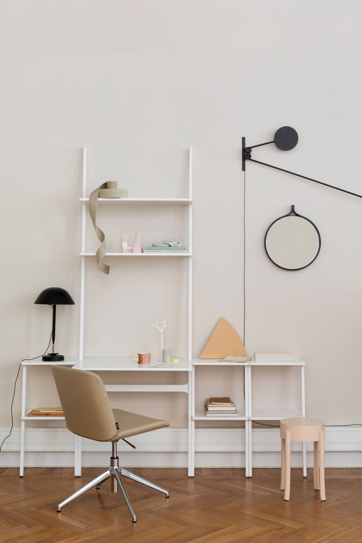 Libri-Skrivbord-Vit-Miljo-Swedese