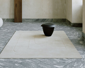 Cursive-Expanse-Matta-Beige-250350-miljobild-Linie-Design