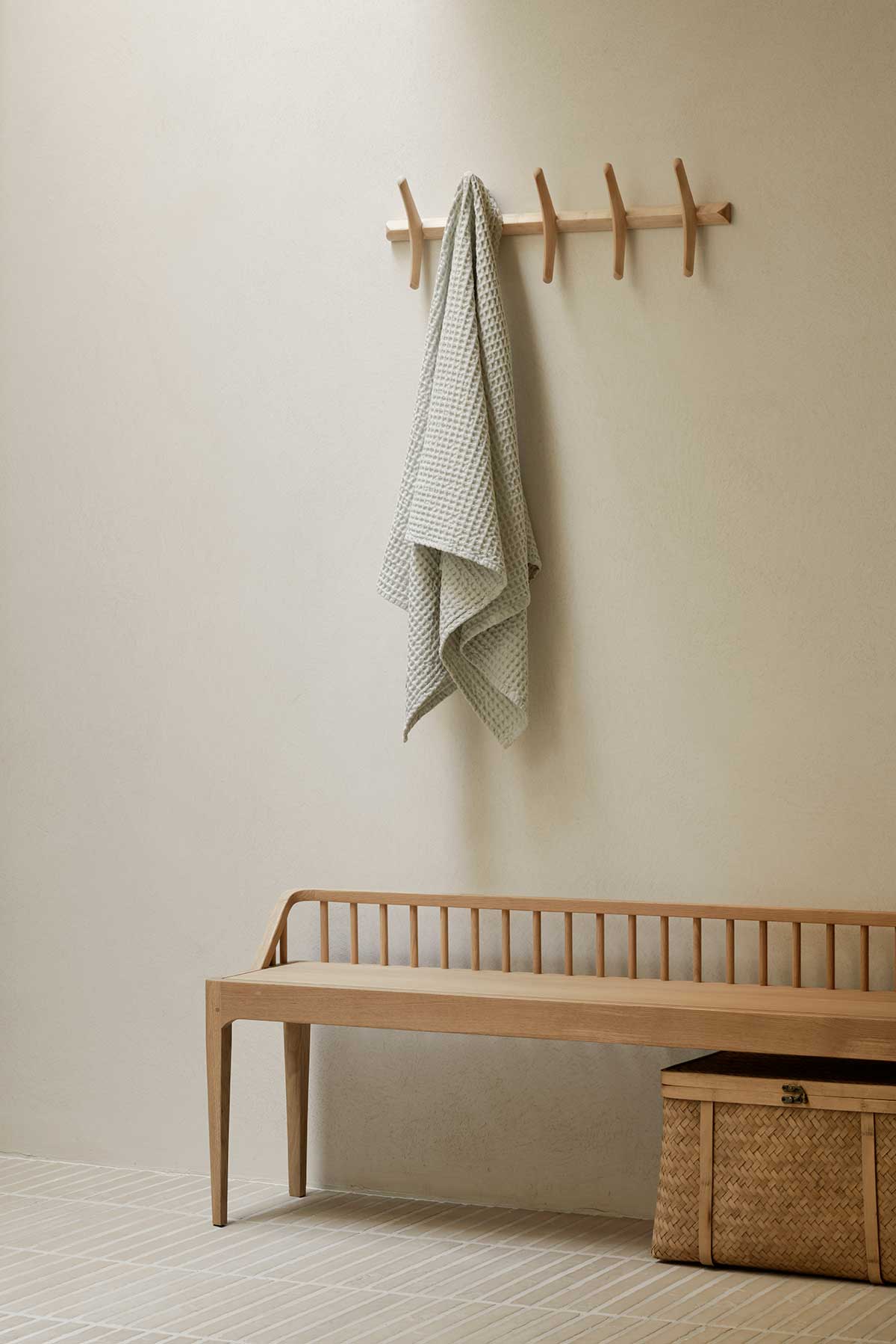 Ethnicraft-PI-Coat-Rack-Varnished-Sycamore-Lifestyle