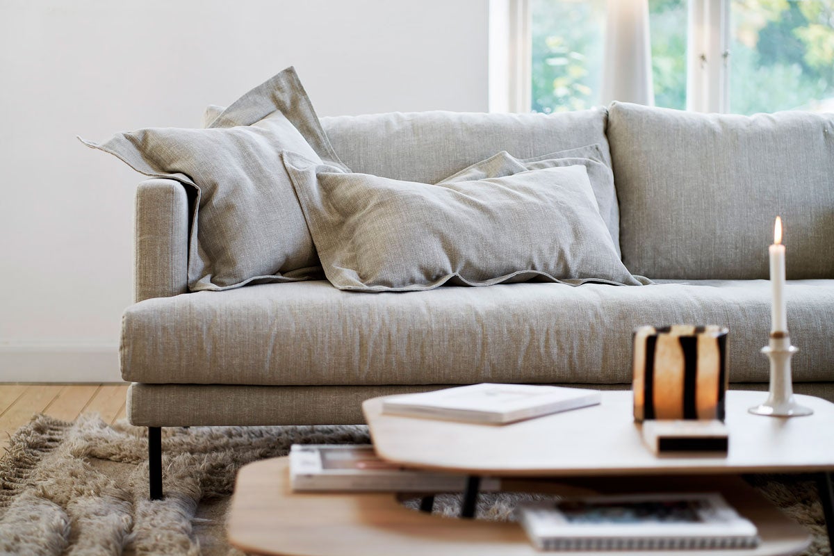 Britt sofa i stoffet Caleido Stampato 01 Nature.