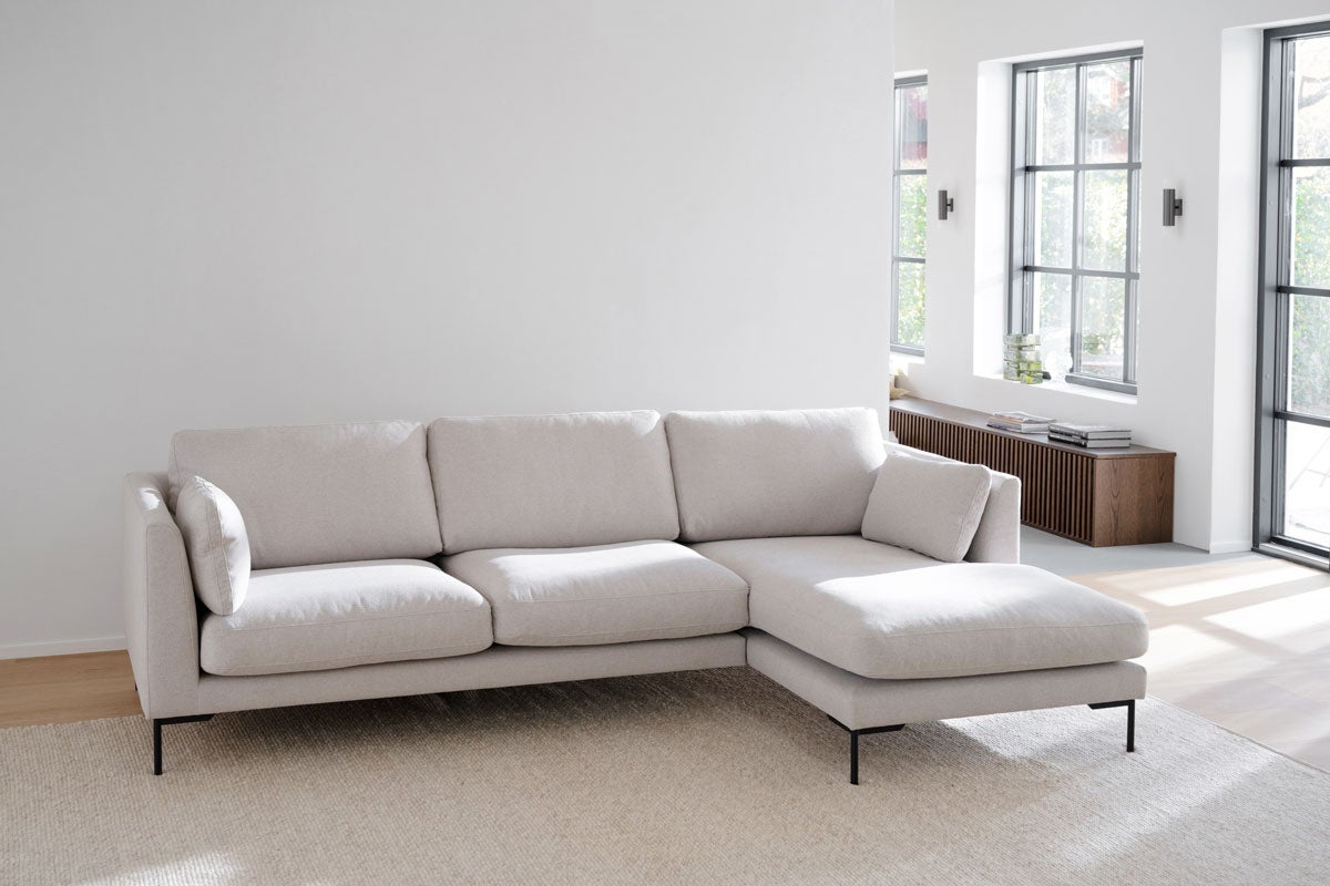 129153_b_mb_Corwin_sofa_35_seater_chaise_longue_R_light_beige_03
