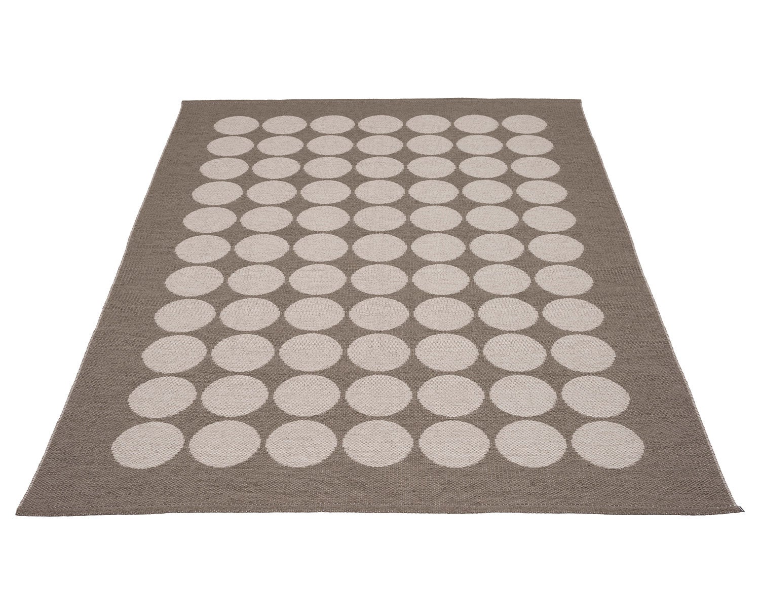 Pappelina-Hugo-Matta-Walnut-Linen-180x260