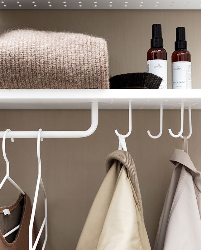 string-system-hallway-white-closeup-metal_portrait