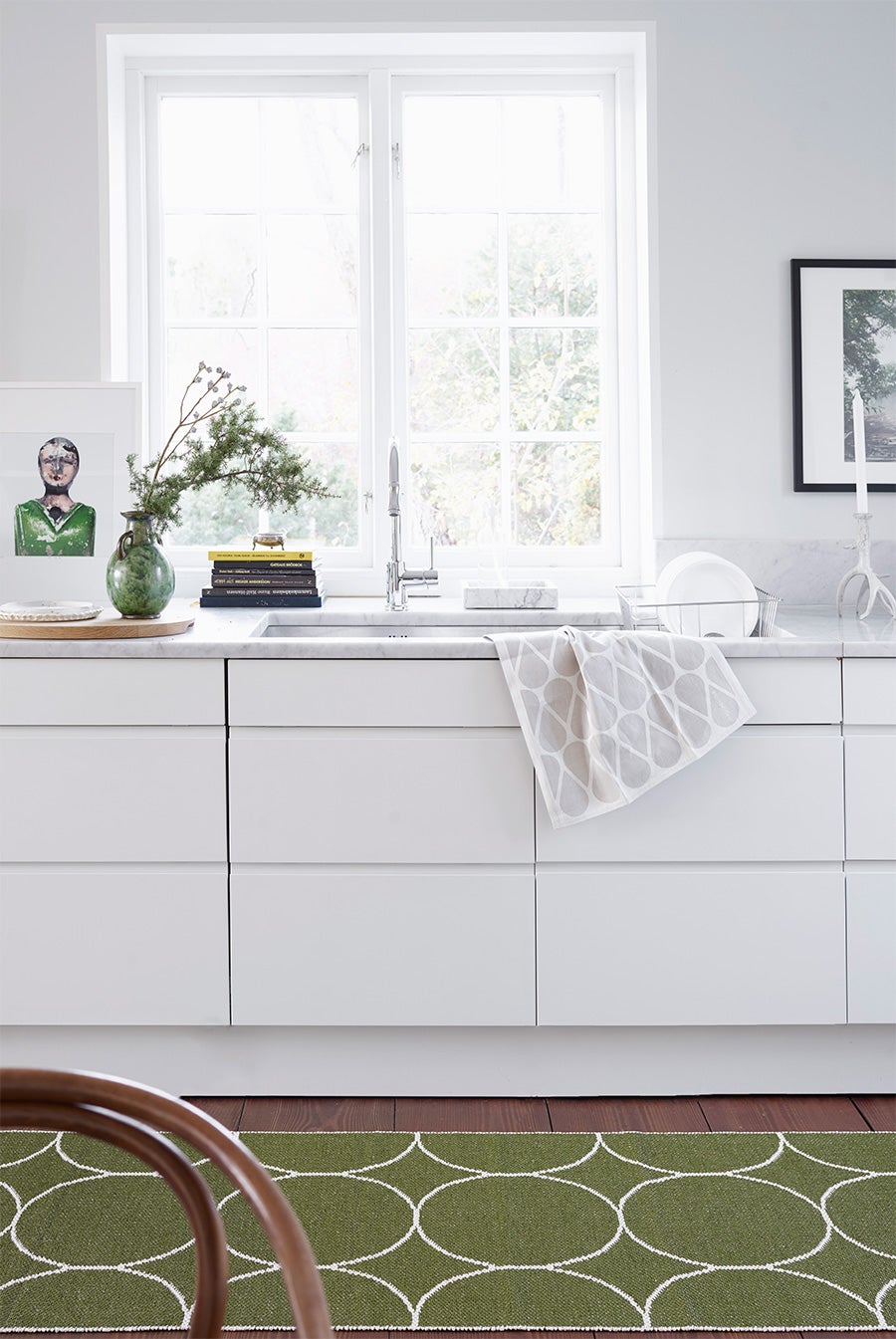 PAPPELINA_BOO_DARK_OLIVE_KITCHEN_CREATIVE