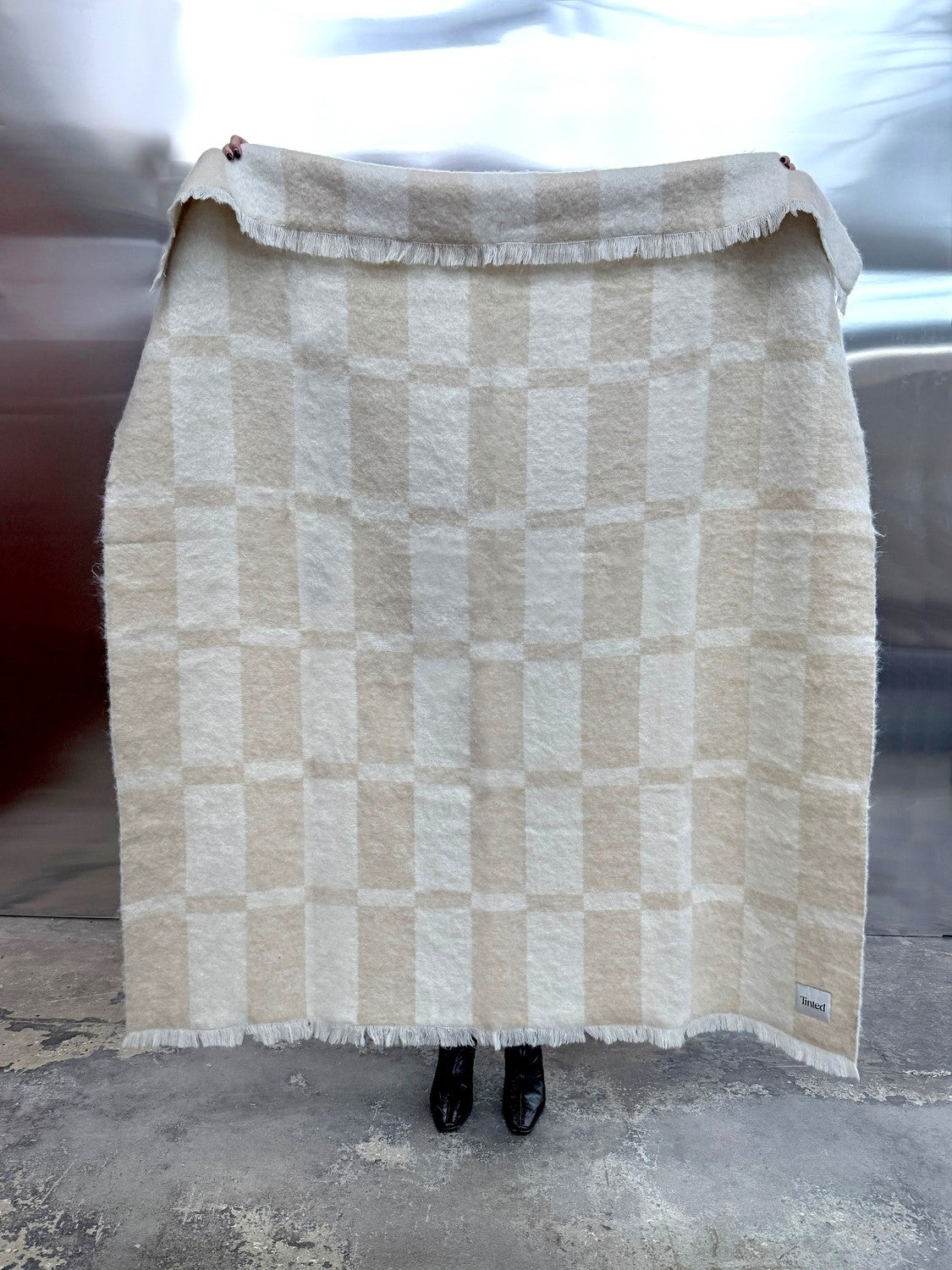Tinted-Hallin-Mohair-Blanket-Beige-Offwhite-2