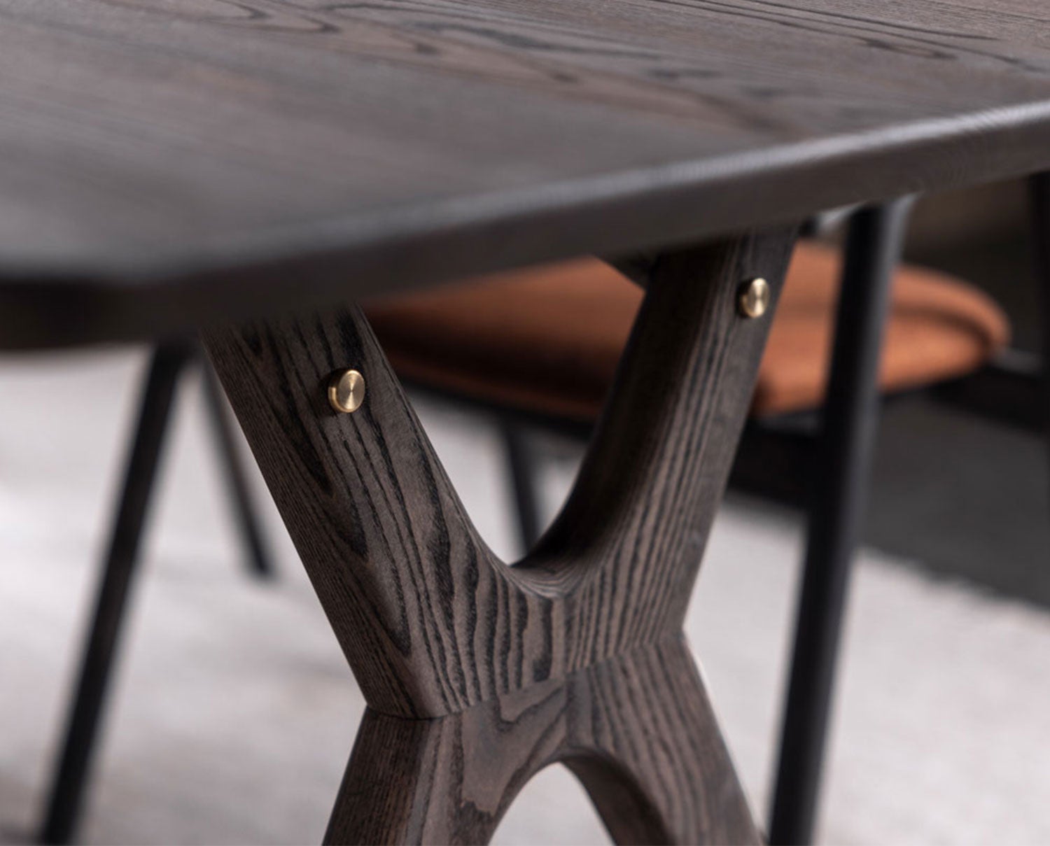 AMELIA_dining_table_220x100cm_ash_C15_009