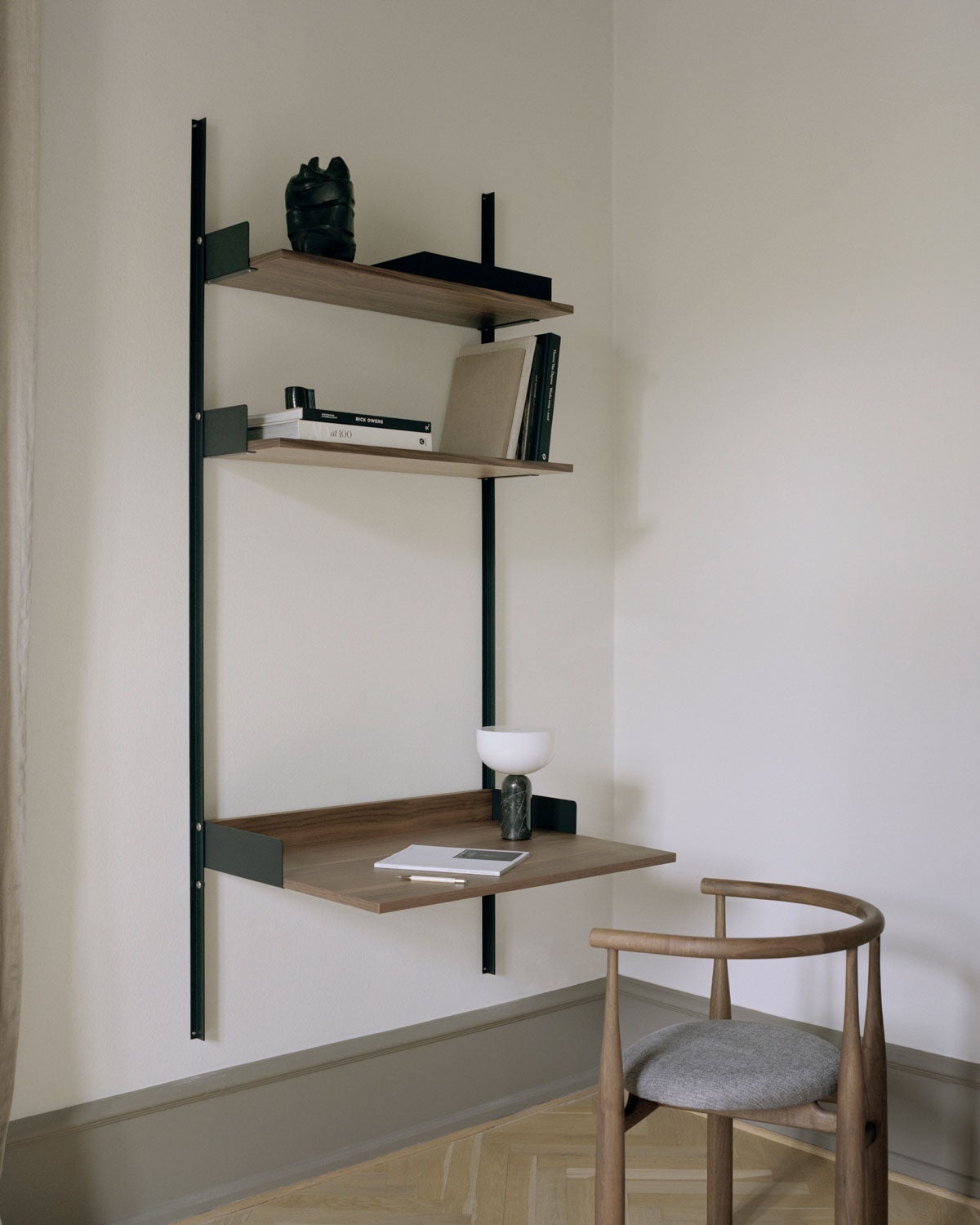 New_Works_NW_Study_Shelf_409_06