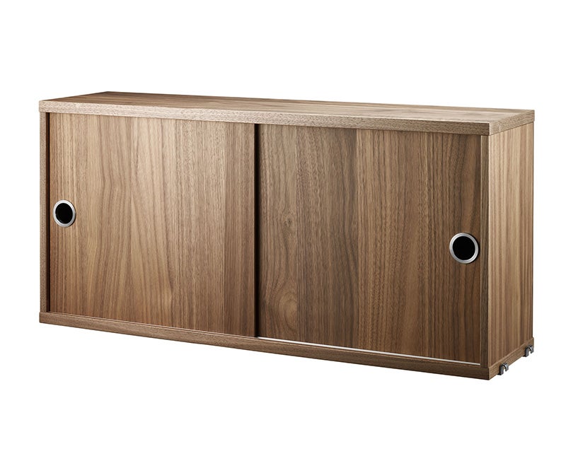 string-skap-med-skjutdorrar-7820-valnot