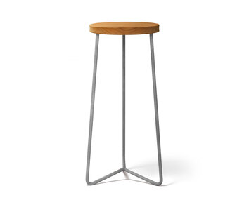 Skammel V1 63 i teak og varmgalvaniseret stål