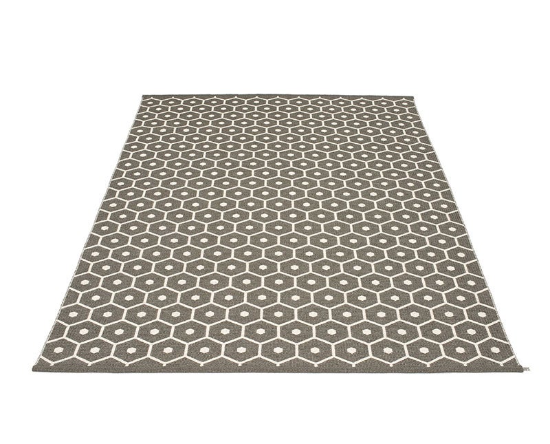 honey-charcoal-180-matta-pappelina