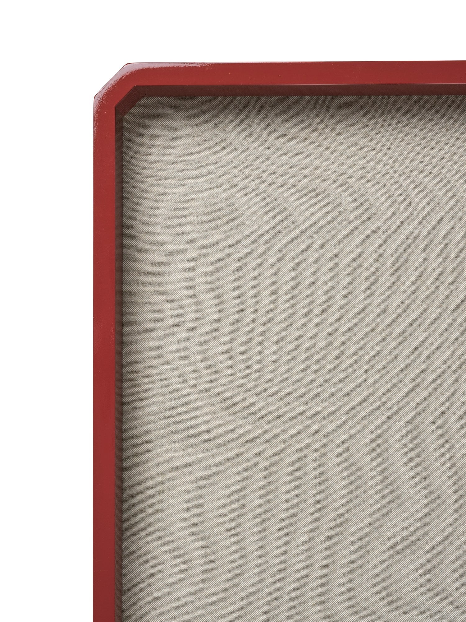 Ferm-Living-Nova-Pinboard-Picante-Red-2434-miljo-1