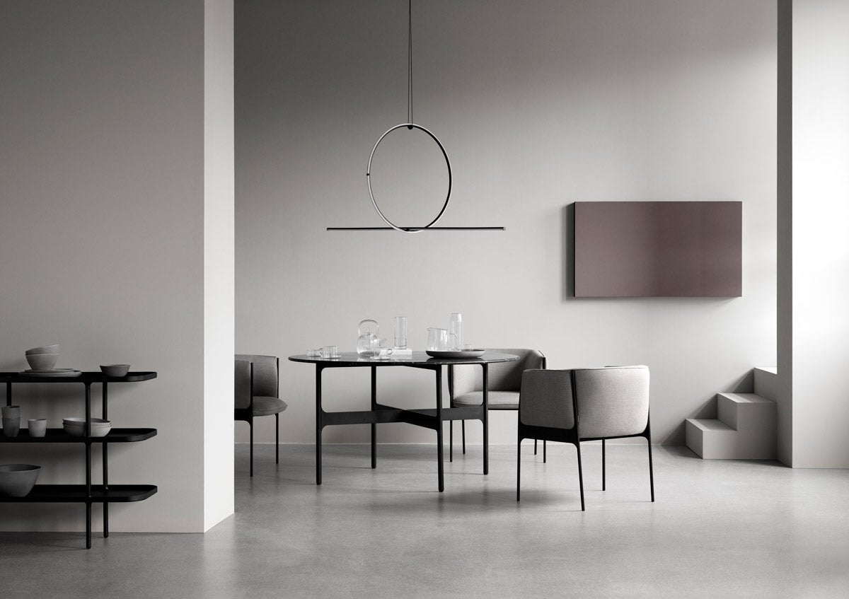 Floema-Matbord-Ø140-Svart-Marmor-Miljö