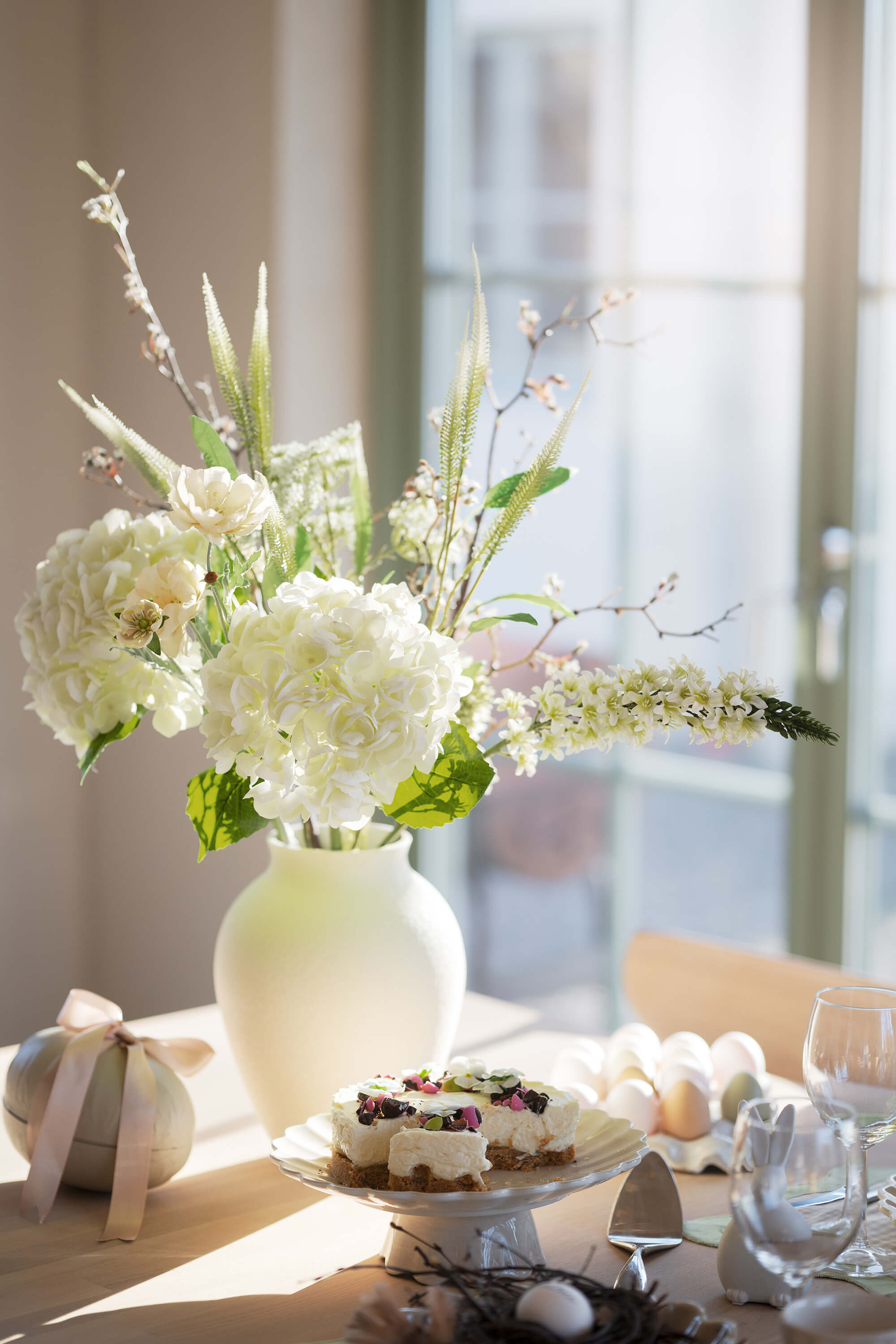 Easter-Rowico-Home-3