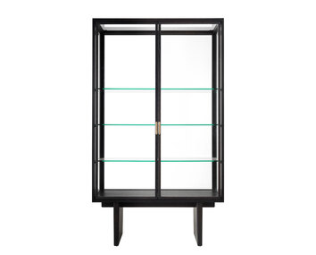 Private-Collection_Dark-Oak_Display-Cabinet_Front_ItemNr.10083281
