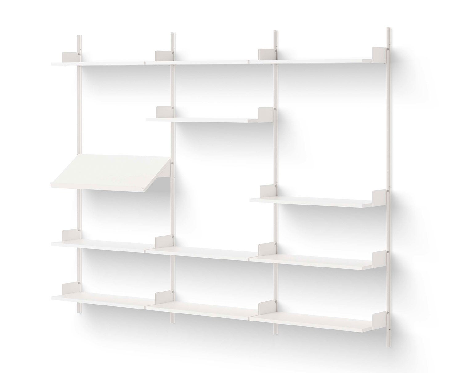 New_Works_Packshots_41991_NW_Display_Shelf_1900_White_White