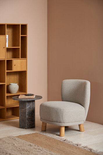 actona-naxos-mattbrown-sidetable.lifestyle3
