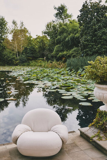 Pacha-Lounge-fatolj-Outdoor-Miljo_1