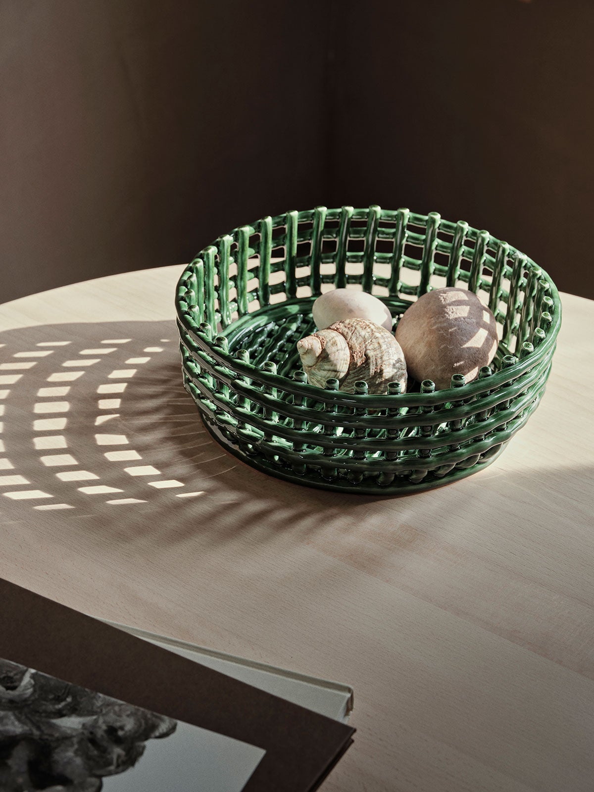 Ceramic-Centerpiece-Emerald-Green-Miljo