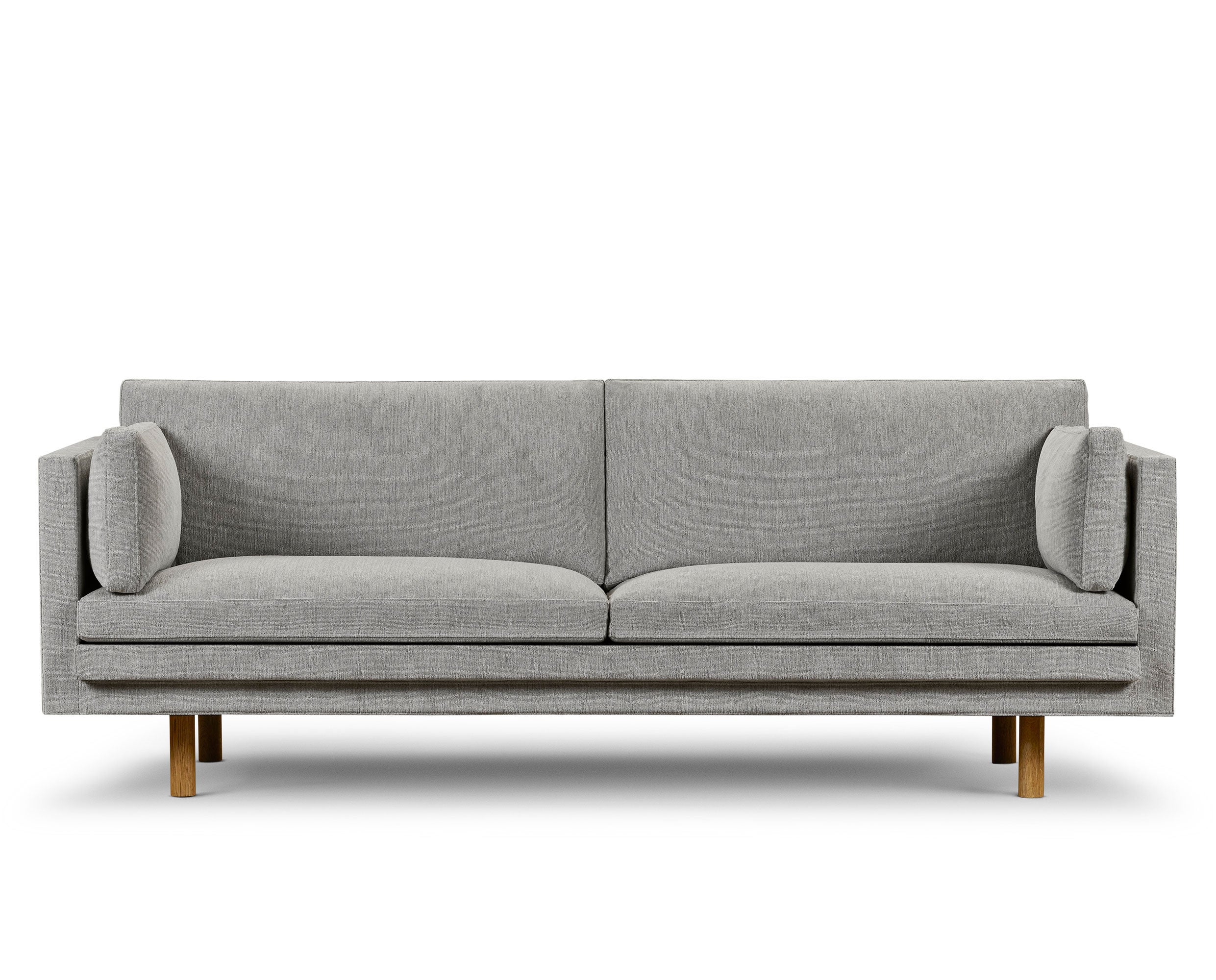 Juul-953-sofa-with-wooden-legs-220x83-cm-Tobacco-37-1-122566-packshot