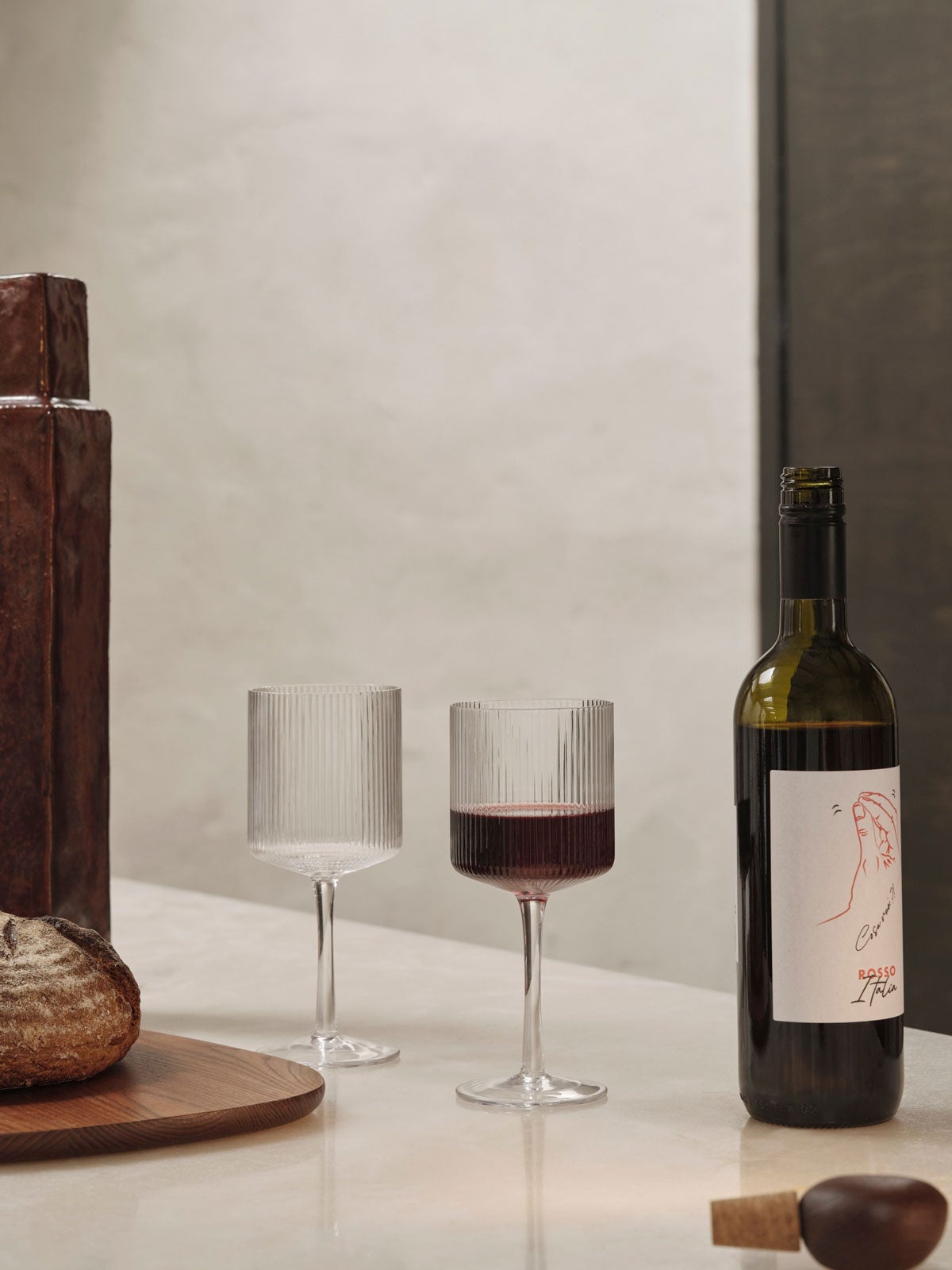 Ferm-Living-Ripple-Red-Wine-Glasses-Clear-Lifestyle