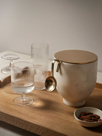 Ferm-Living-Ripple-Wine-Glasses-Clear-Lifestyle
