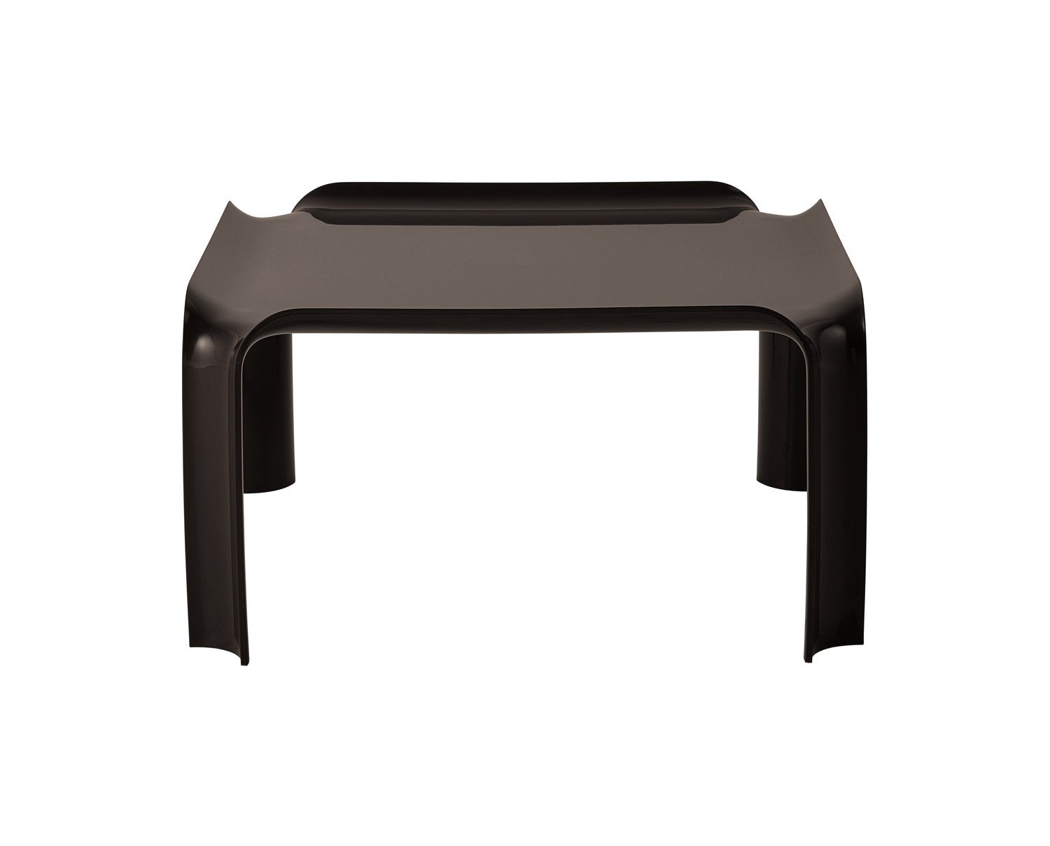 Gubi-T877-Side-Table-10132010-1