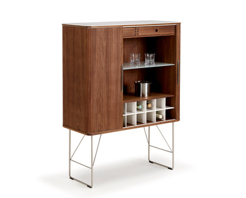 AK-2742-valnot-skap-1-naver