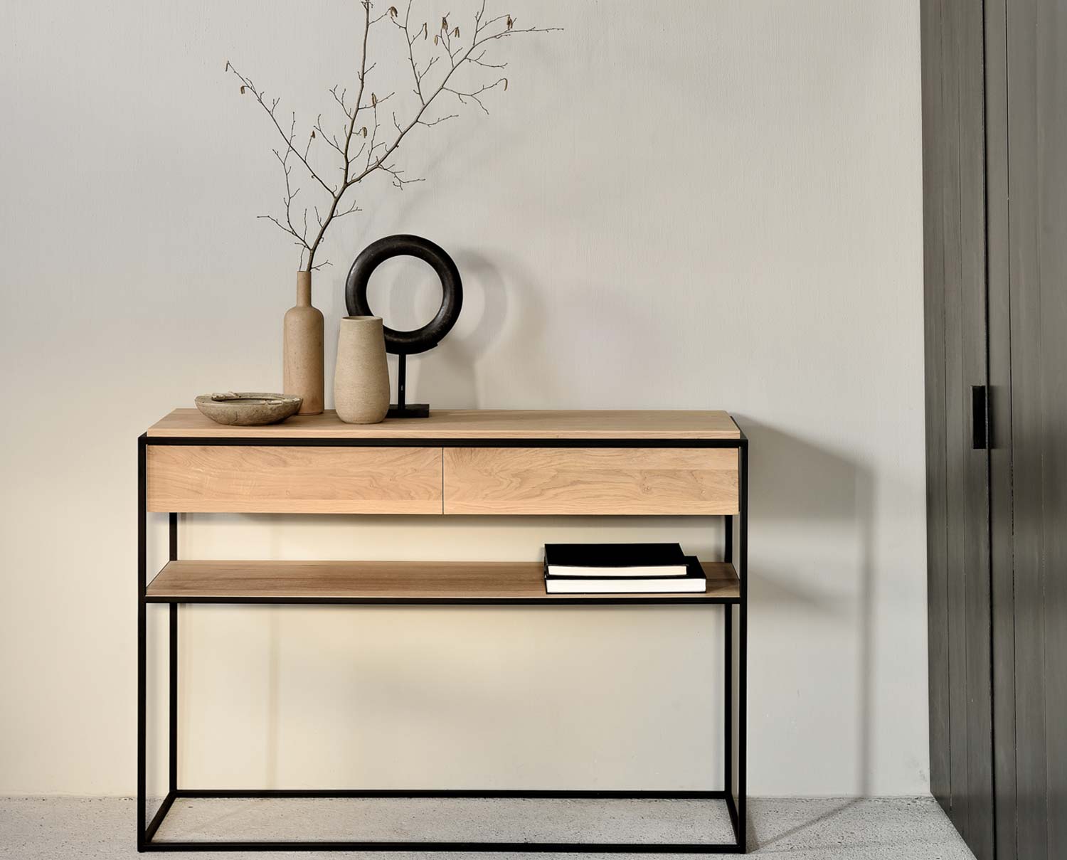 Monolith-Konsolbord-Miljo-Ethnicraft